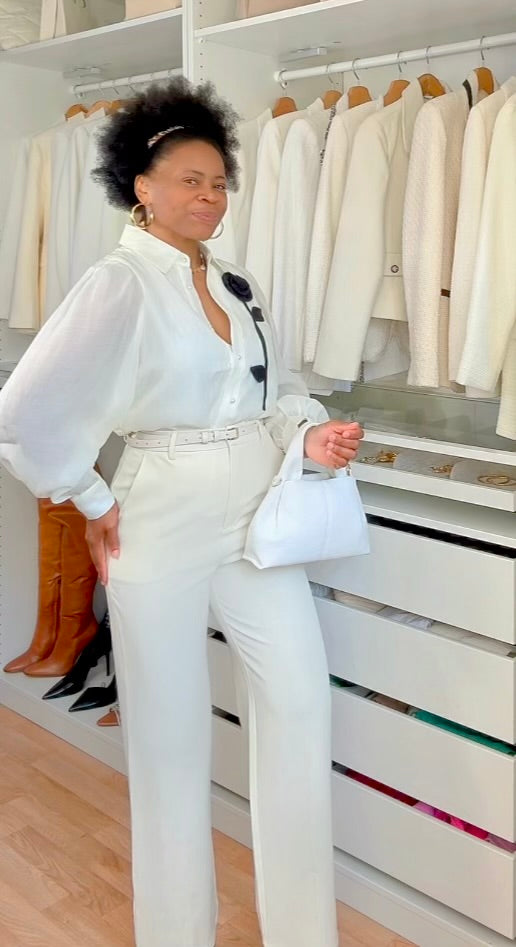 PANTALON LARGE AVEC CEINTURE ÉCRU