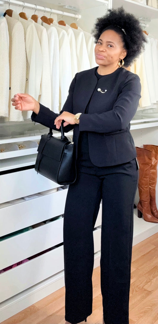 Tailleur Veste courte avec broche incluse noir