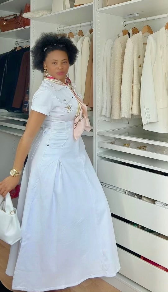 ROBE JEANS COURTES MANCHES BLANCHE