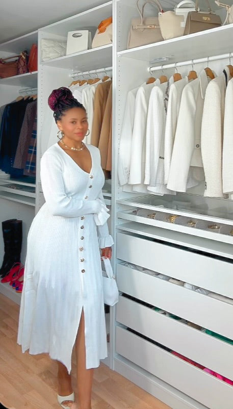 ROBE CÔTELE EN MAILLE BLANCHE