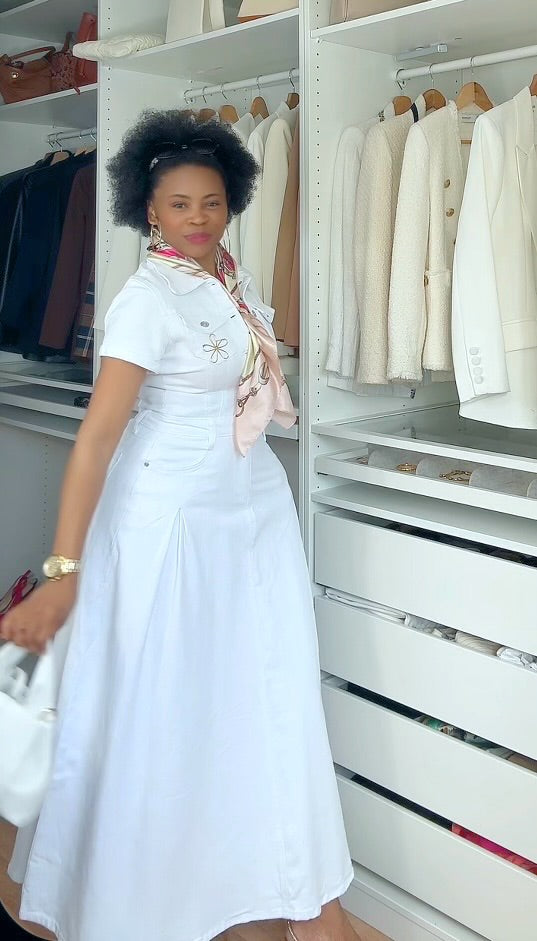 ROBE JEANS COURTES MANCHES BLANCHE